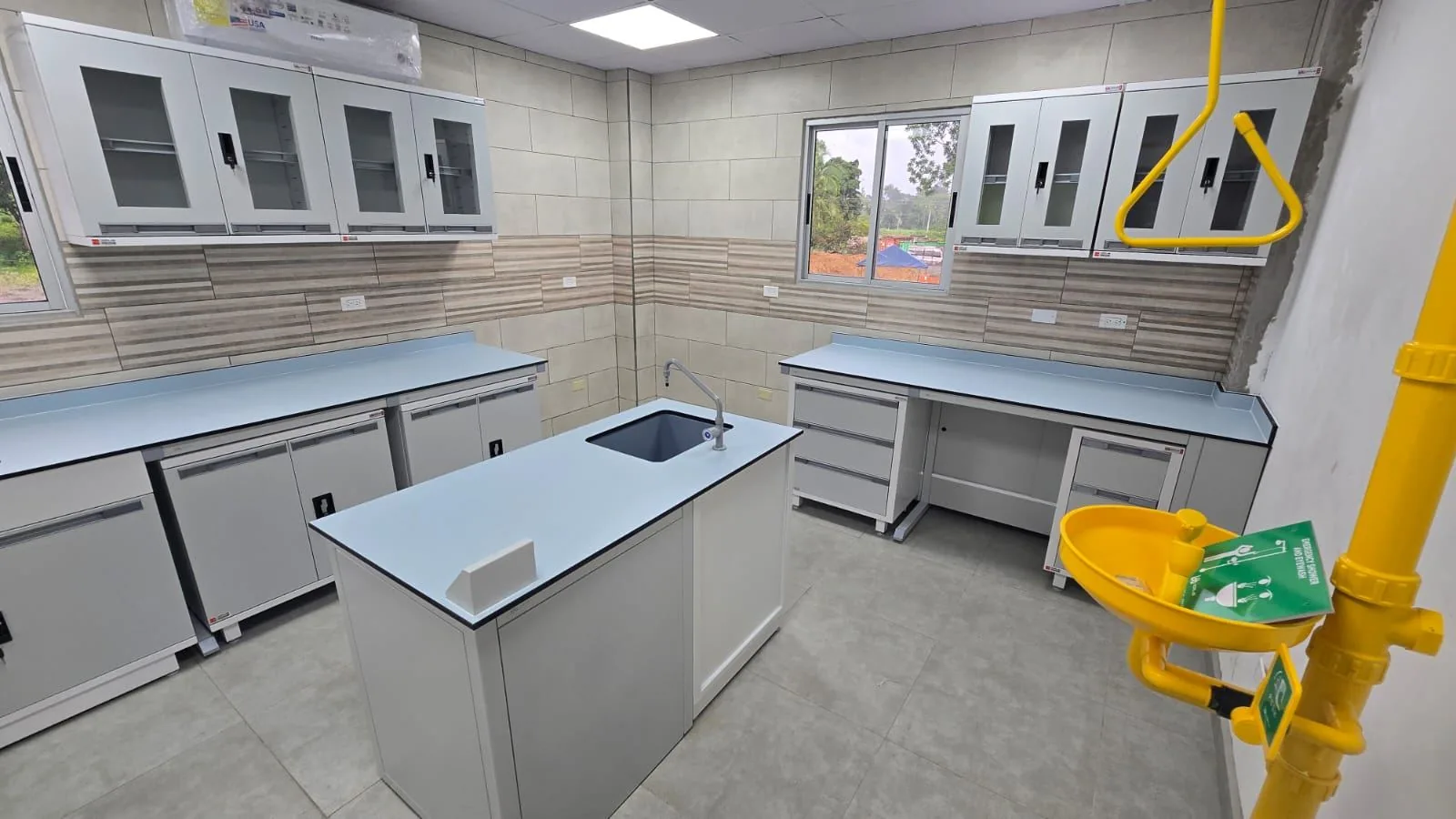 Proyecto de laboratorio en Panamá, Planta Potabilizadora del IDAAN · Changuinola